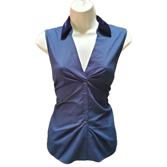 Elie Tahari Tops - Elie Tahari Navy Crushed Velvet Collared Sleevless Fitted Button Front Blouse